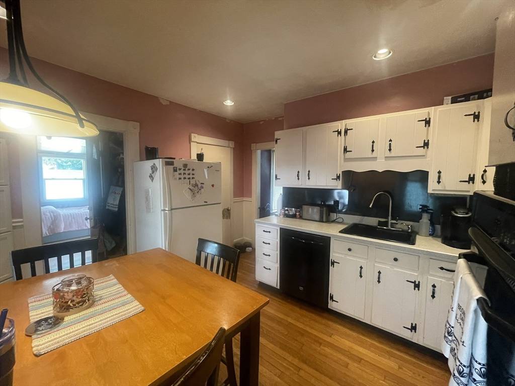 Lynn, MA 01902,115 Eastern Ave
