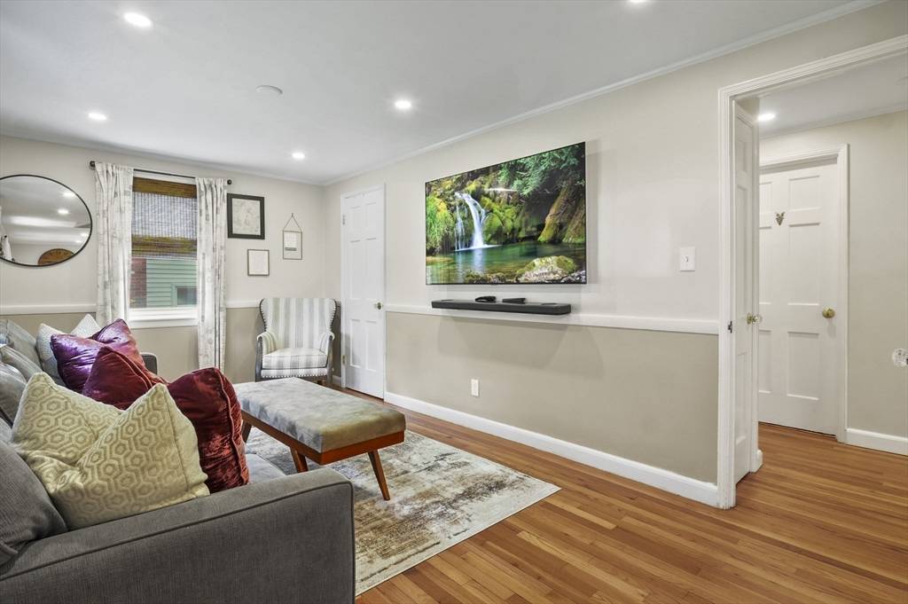 Woburn, MA 01801,101 Eastern Ave