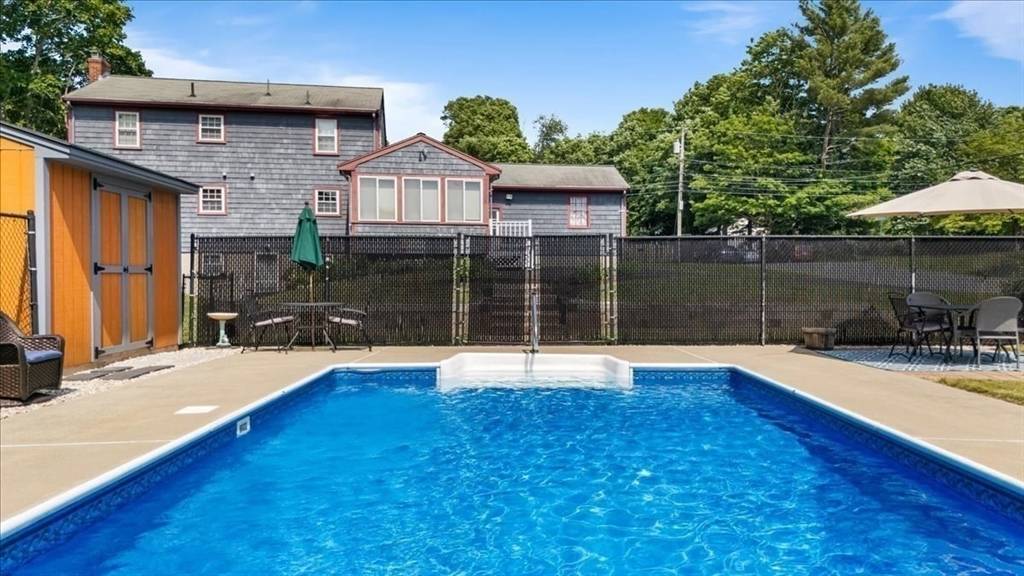 Whitman, MA 02382,115 Winter St