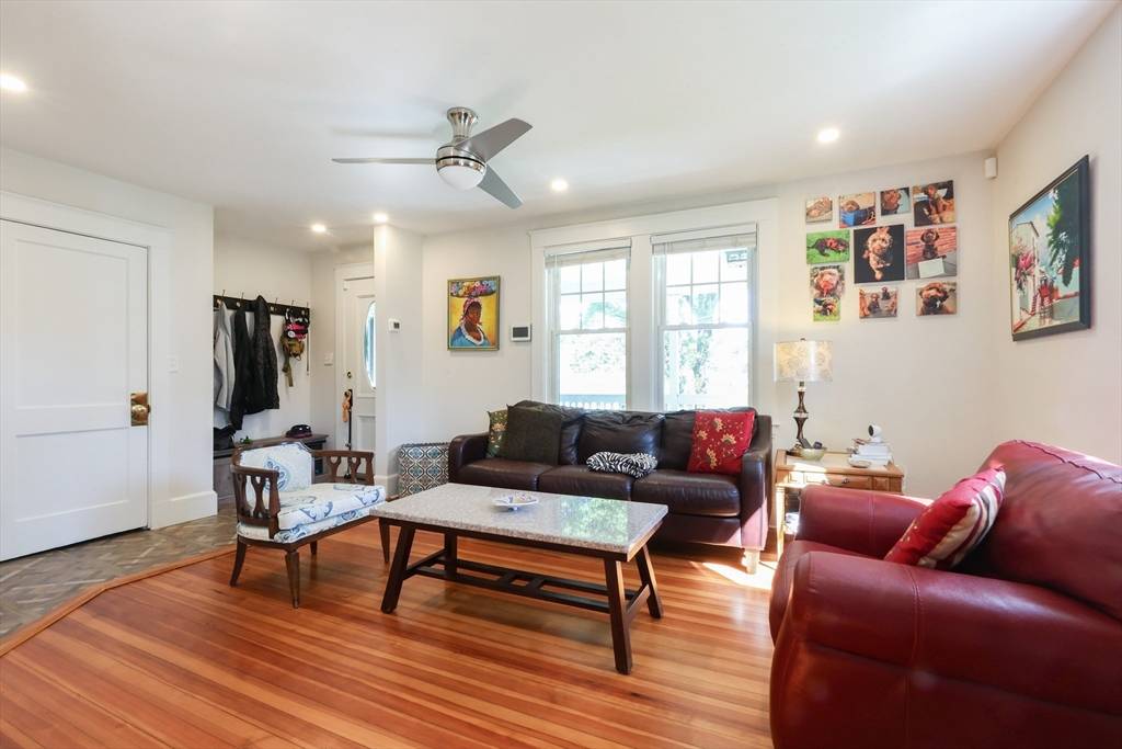 Franklin, MA 02038,22-24 Stubb St