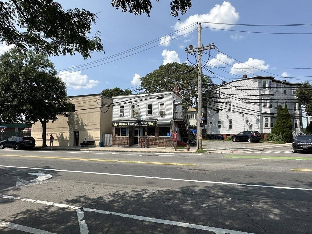 Somerville, MA 02143,21-23 Washington St