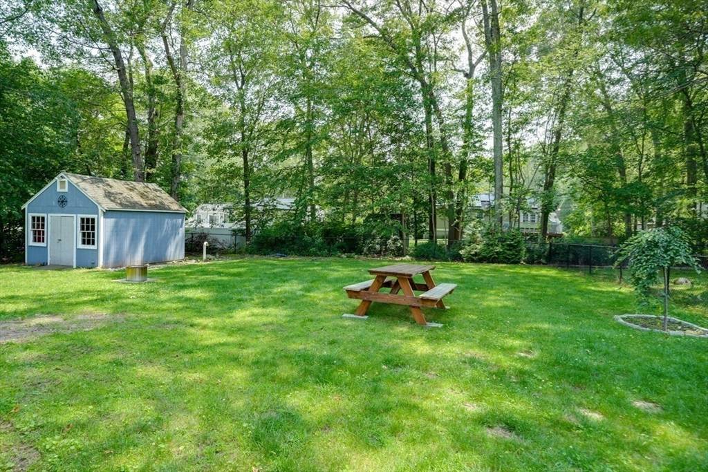 Bellingham, MA 02019,10 Laurel Lane