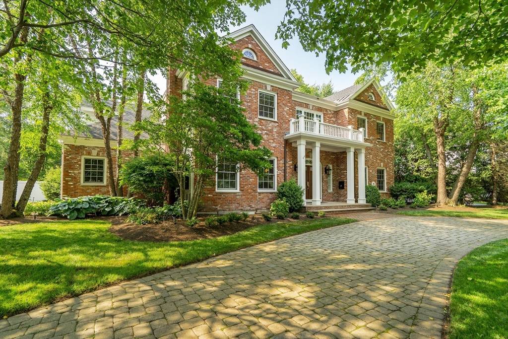 Wellesley, MA 02481,85 Monadnock Rd