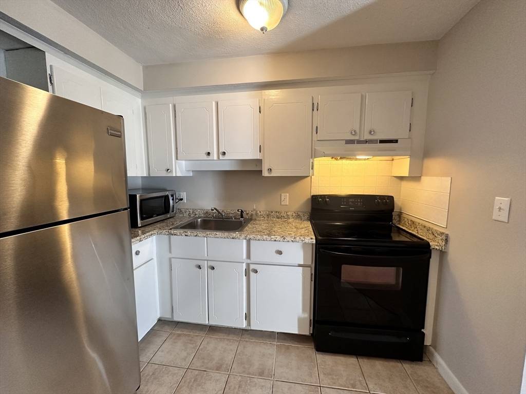 Framingham, MA 01701,915 Edgell Road #88