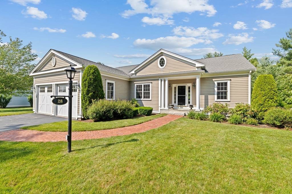 Hingham, MA 02043,28 Ridgewood Crossing #28