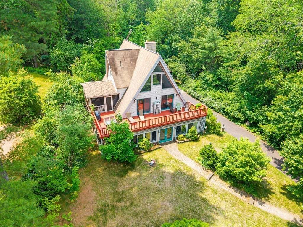 Ware, MA 01082,76 Beaver Rd