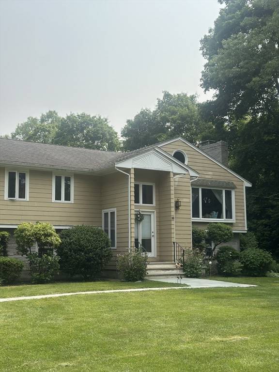 Weston, MA 02493,103 Sherburn Cirle