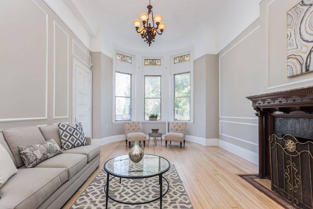 Boston, MA 02115,362-366 Commonwealth Ave #1E