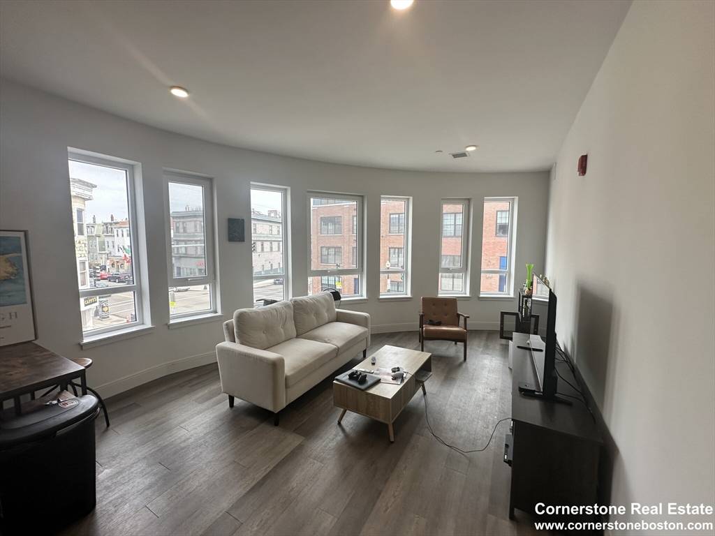 Boston, MA 02125,959 Dorchester Ave #206