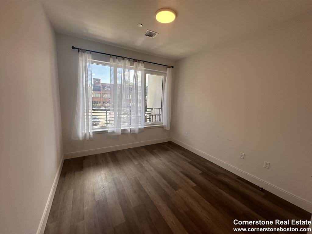 Boston, MA 02125,959 Dorchester Ave #208