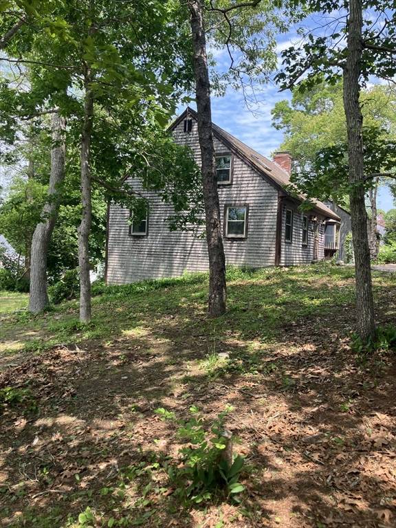 Bourne, MA 02534,1094 County