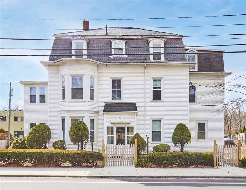 Natick, MA 01760,52 N Main ## 2