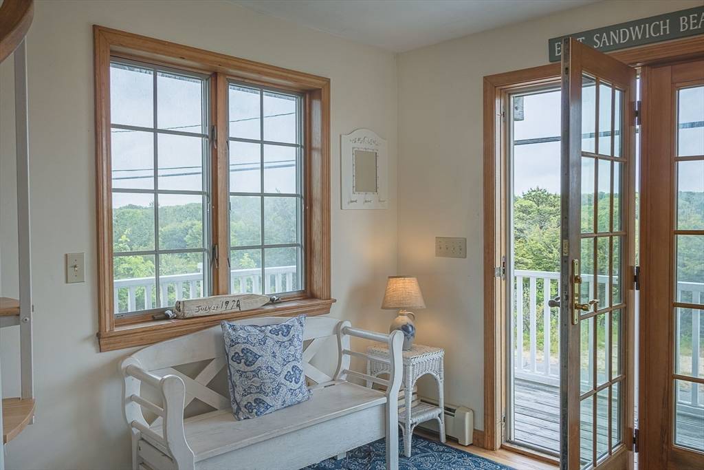 99 North Shore Blvd #1 Sandwich, MA 02537