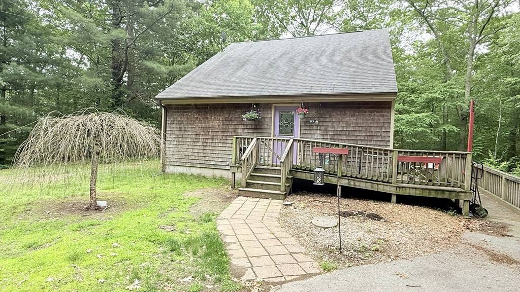 Dighton, MA 02764,1755 Maple St