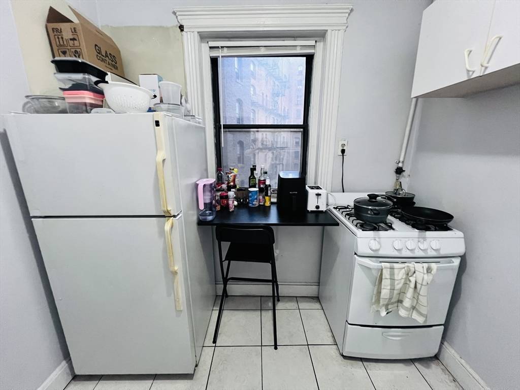 Boston, MA 02215,52 Charlesgate East #160