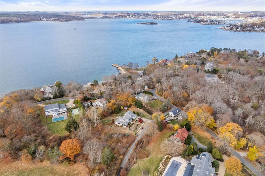 Gloucester, MA 01930,5 Elm Avenue