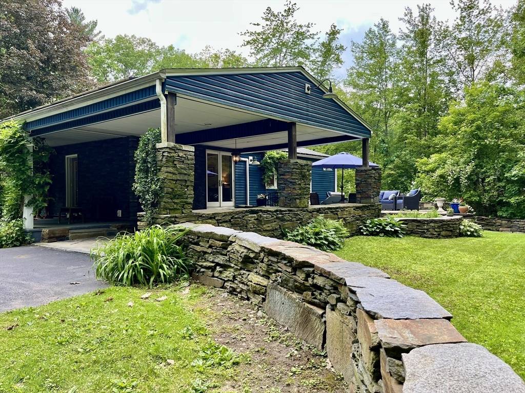 Northampton, MA 01062,947 Burts Pit Rd