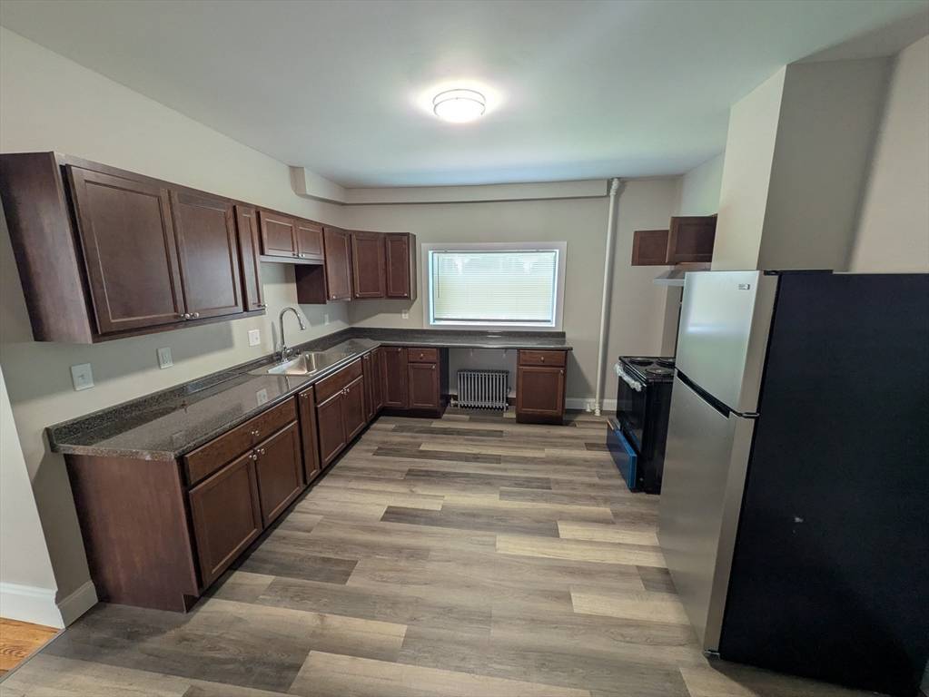 Holyoke, MA 01040,140 Pearl Street