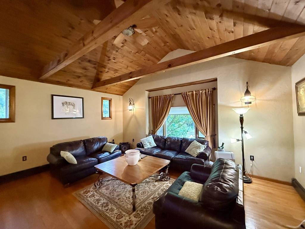 West Boylston, MA 01583,25 Bonnie View Dr