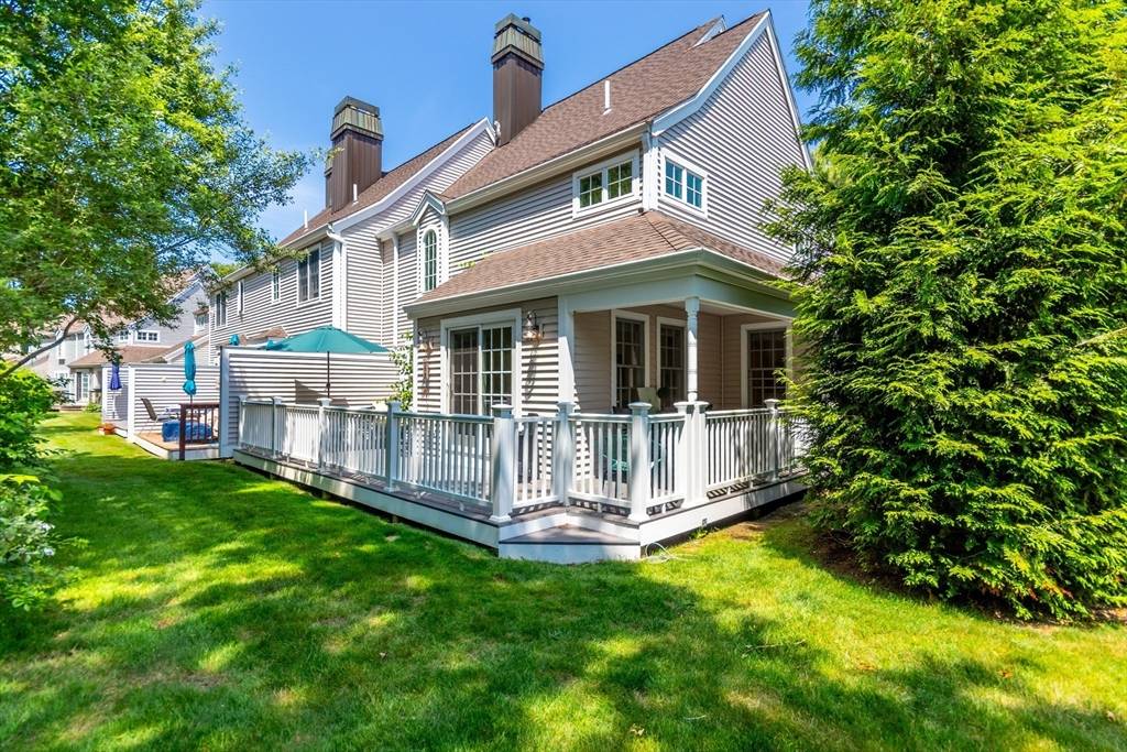 Mashpee, MA 02649,15 Hampton Ct #15