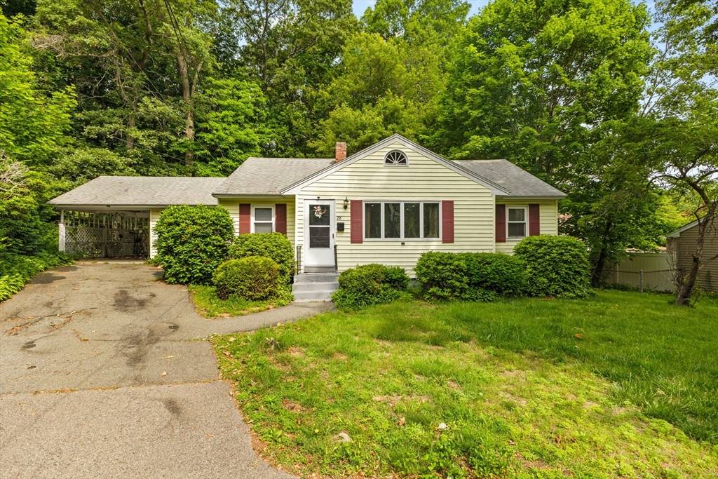 Randolph, MA 02368,28 Maple Circle