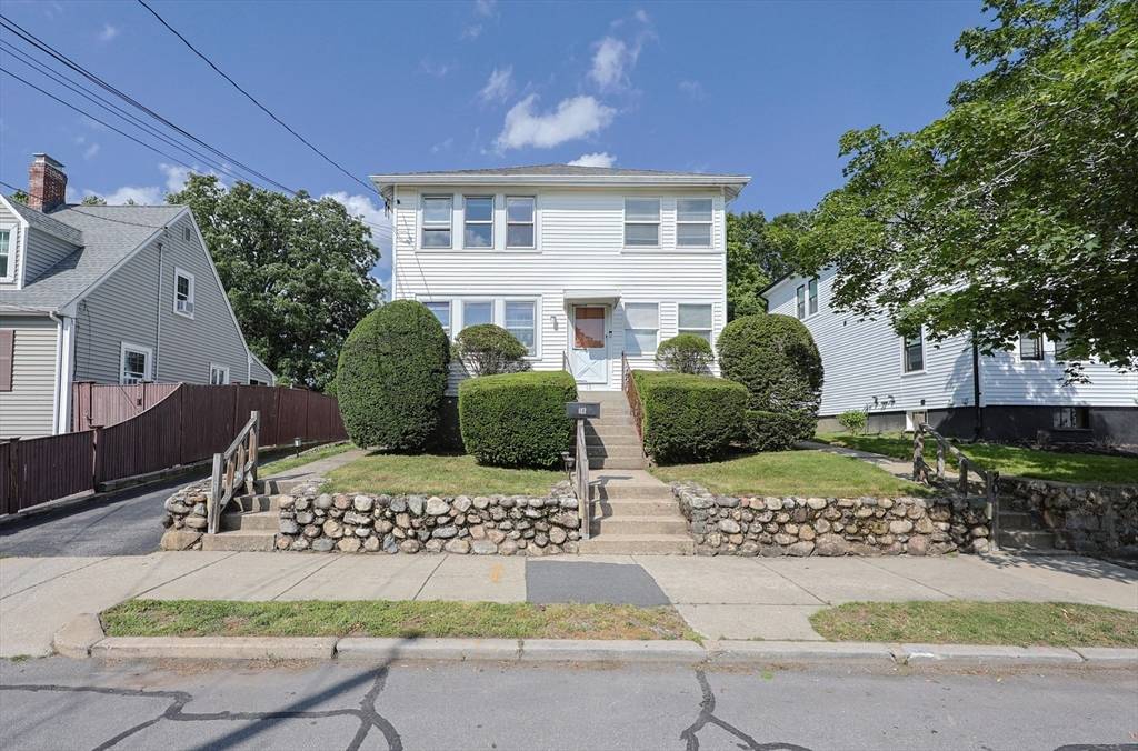 Newton, MA 02460,18-20 Melbourne Ave