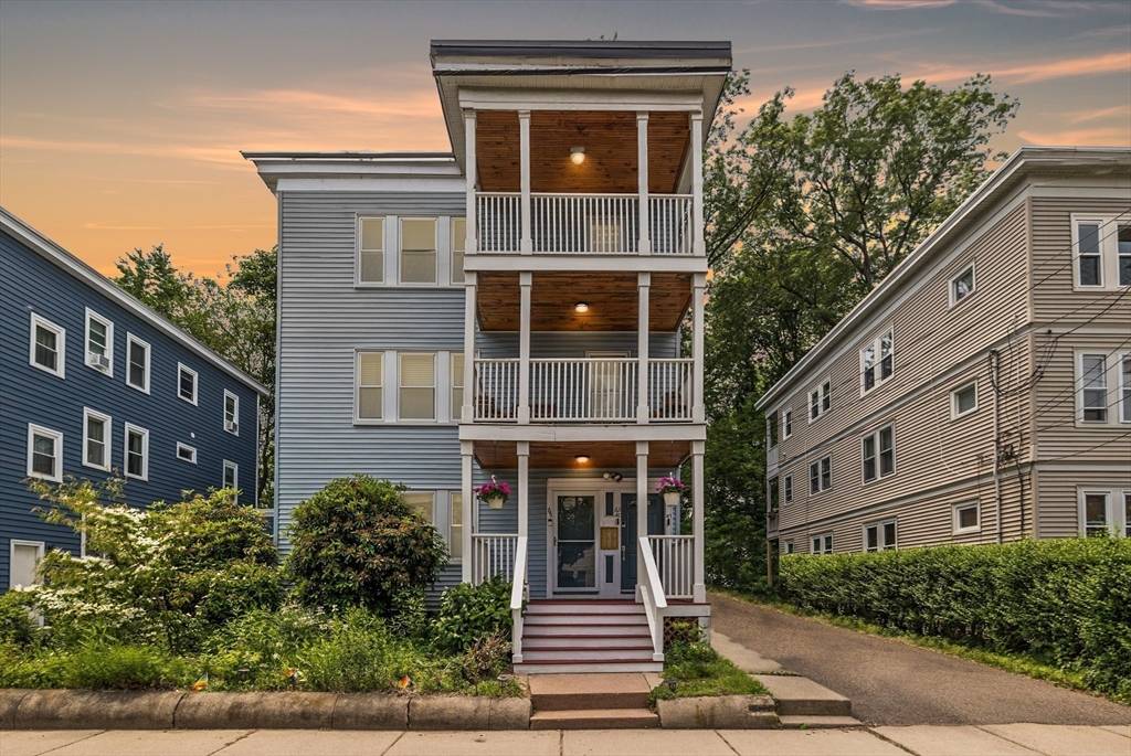 Boston, MA 02130,63-65 Brookley Rd #3