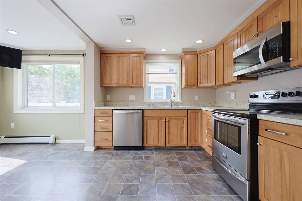 81 Childs St Lynn, MA 01905