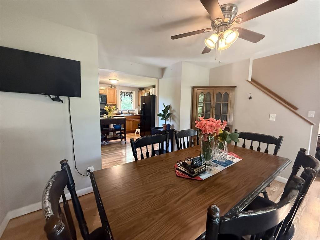 Barnstable, MA 02648,18 Staysail Cir