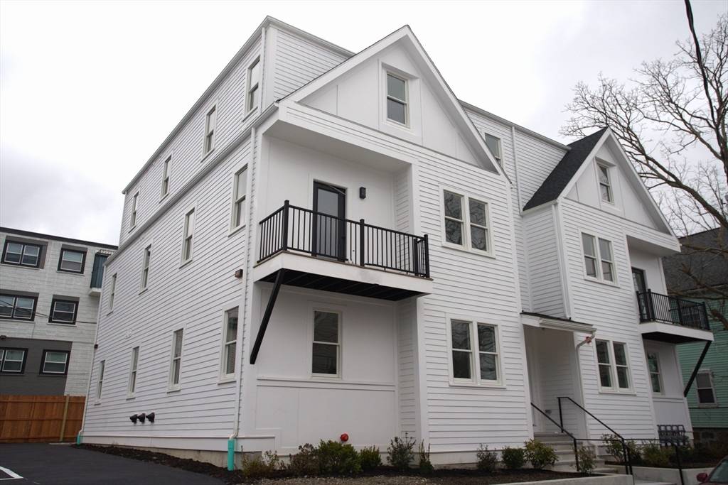 Boston, MA 02124,8 Oakhurst St #6-A