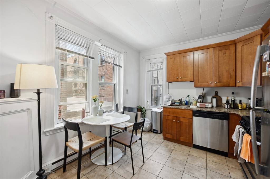 Boston, MA 02109,12 Foster #8