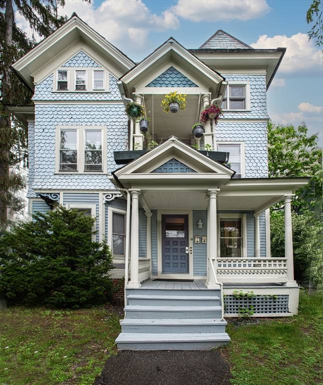 Northampton, MA 01060,19 Trumbull Rd