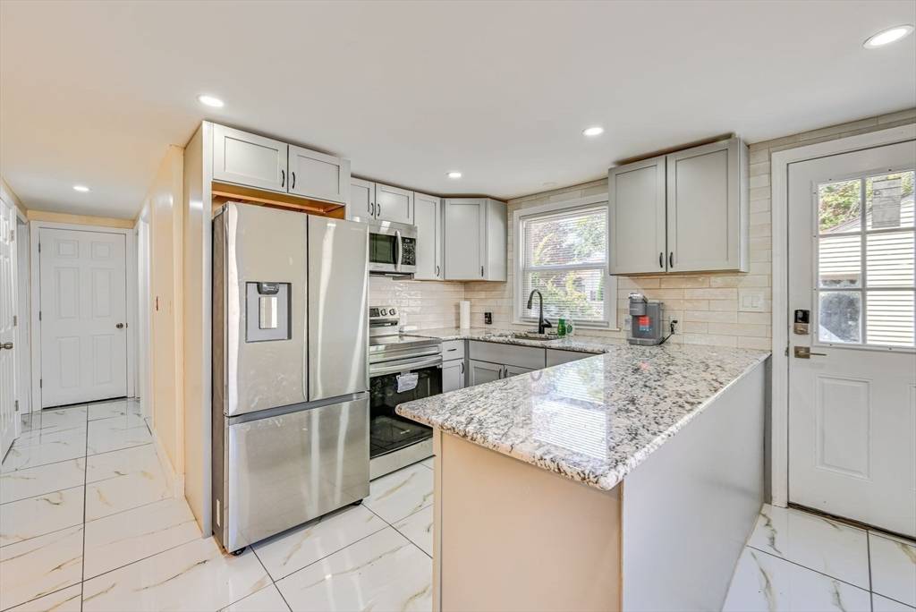 Springfield, MA 01104,44 Georgetown St