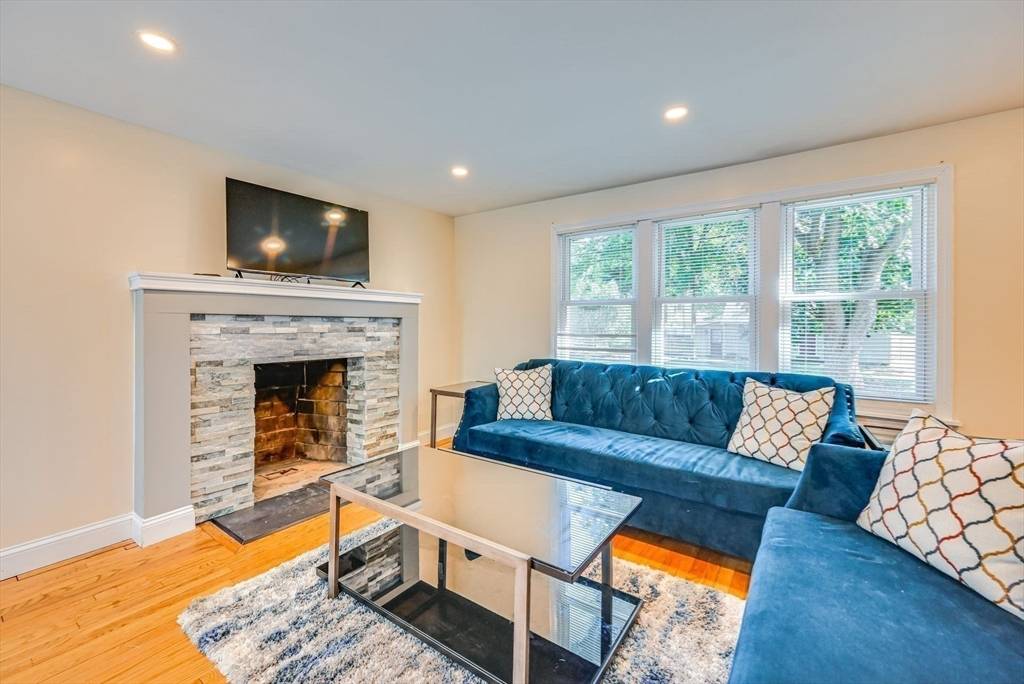 Springfield, MA 01104,44 Georgetown St