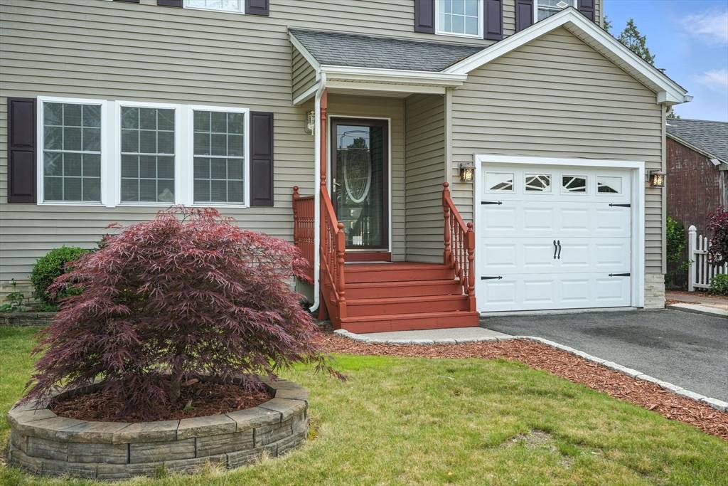 Springfield, MA 01119,82 Lloyd Ave