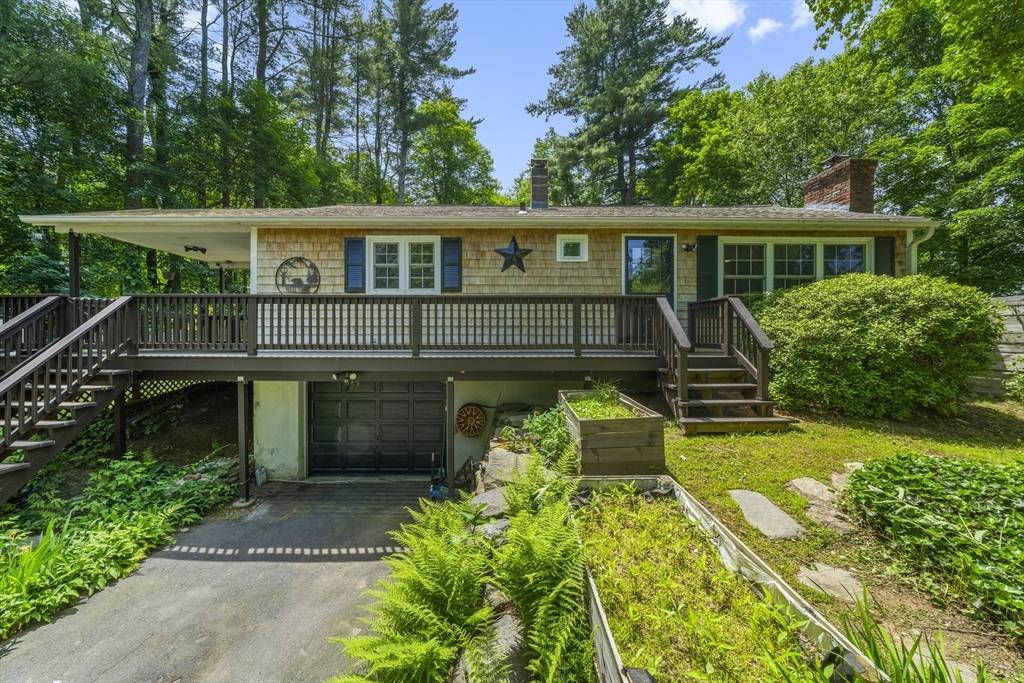 Belchertown, MA 01007,255 State St