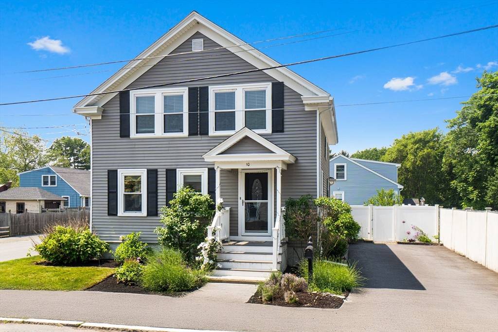 Lynn, MA 01904,10 Saunders Rd