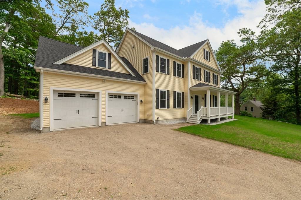 Westford, MA 01886,3 Hillside Ave