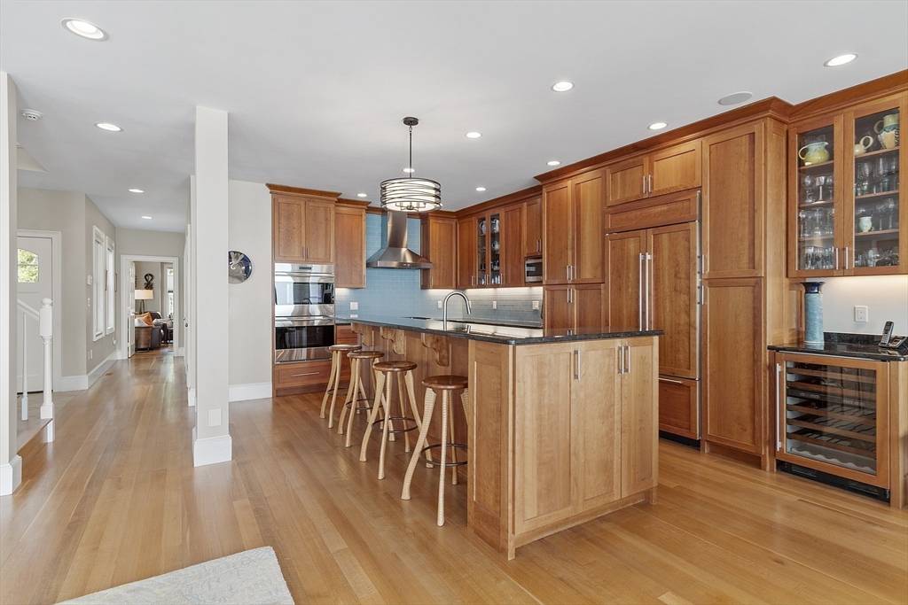 Swampscott, MA 01907,30 Preston Court #1