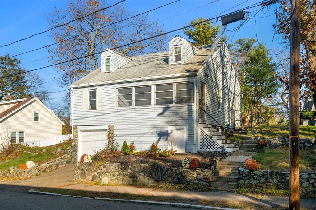 Wakefield, MA 01880,12 Babson St