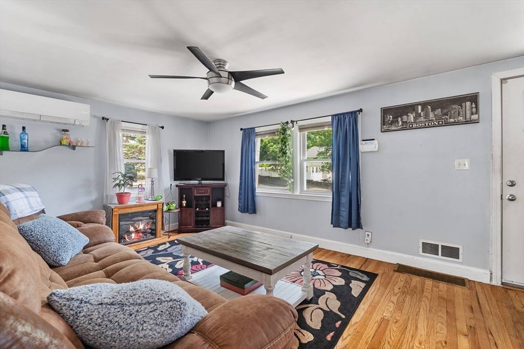 Lynn, MA 01905,96 Hurd St