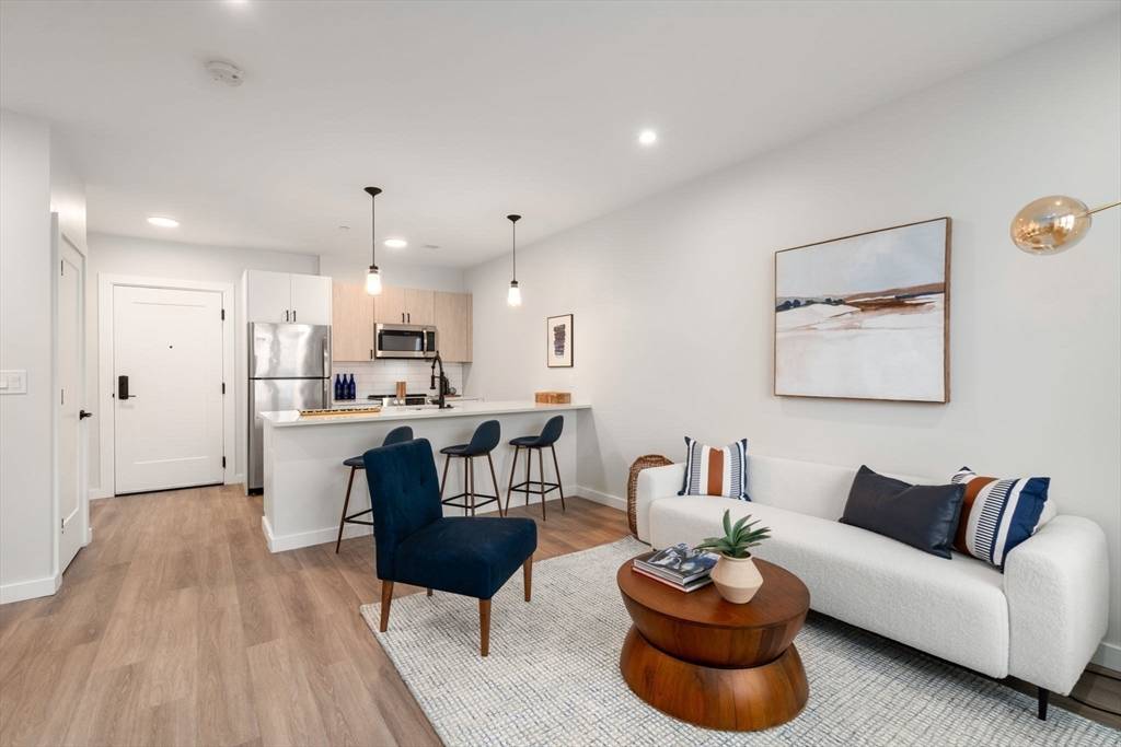 Winthrop, MA 02152,10 Somerset #201