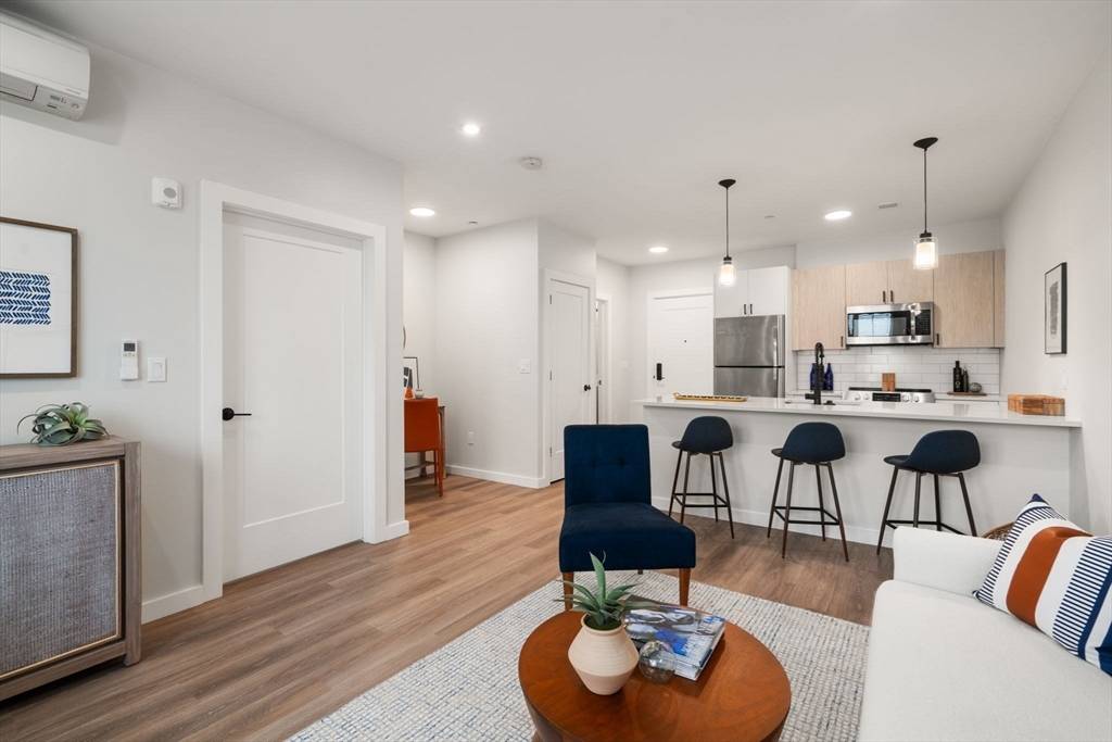 Winthrop, MA 02152,10 Somerset #201