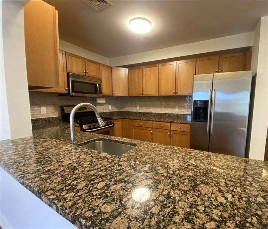 Melrose, MA 02176,391 Pleasant Street #307