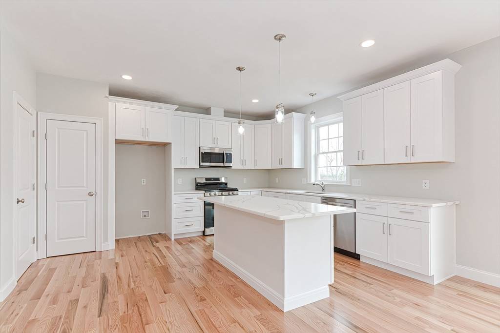 Grafton, MA 01560,51 Fisherville Terrace #0