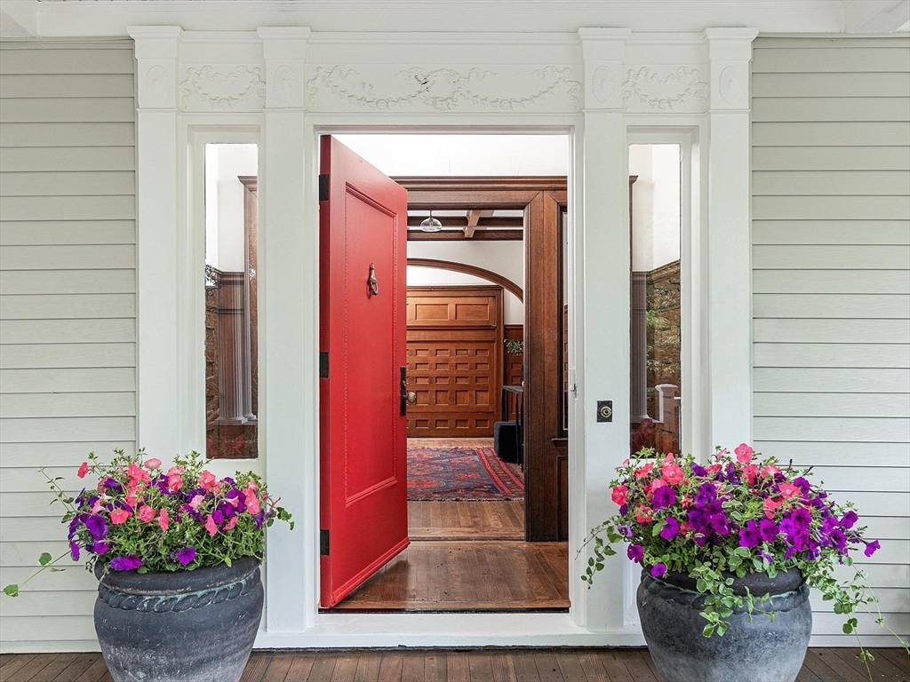 Brookline, MA 02445,151 Salisbury Rd