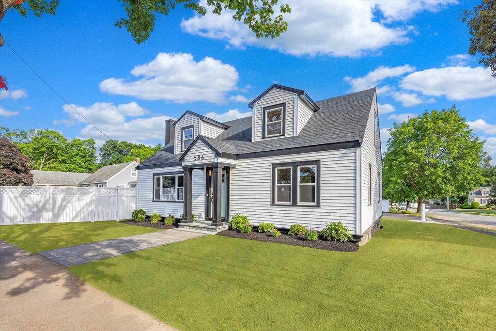 Peabody, MA 01960,586 Lowell St
