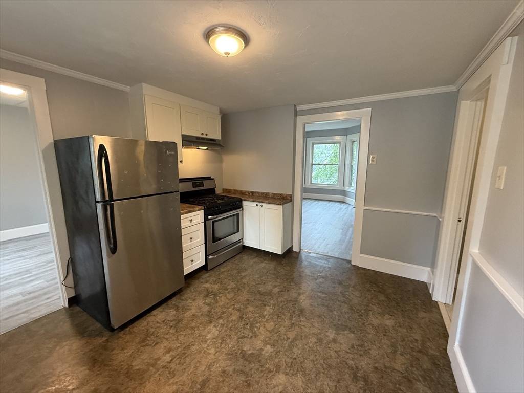 North Attleboro, MA 02760,76 Division St #2