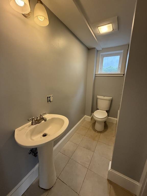 North Attleboro, MA 02760,76 Division St #2