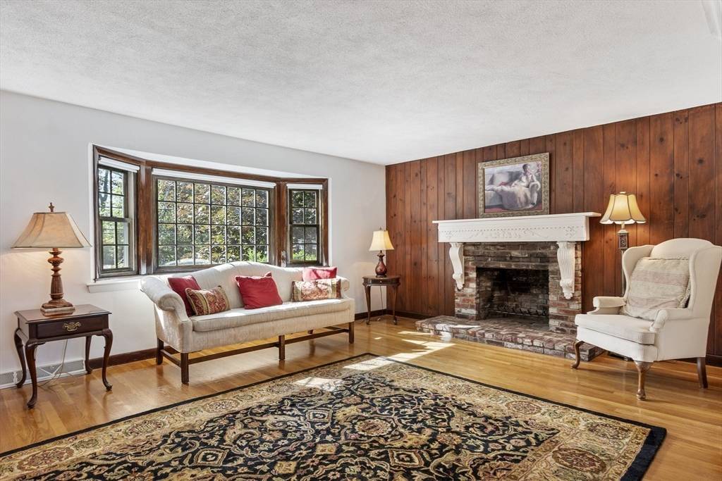 Peabody, MA 01960,1 Orchard Terr